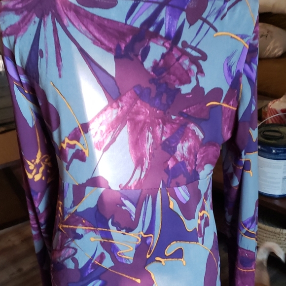 Colorful blouse - Picture 2 of 4